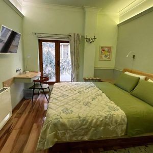 Kamer met een King Size Bed